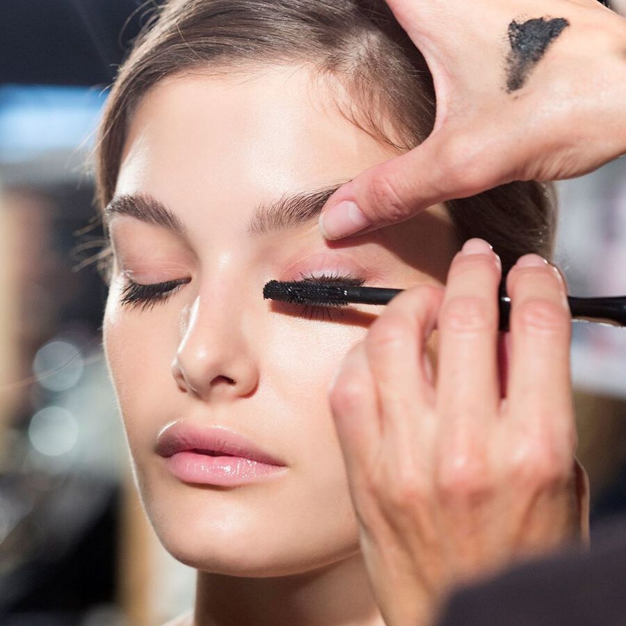 IN FOCUS | What Is A Tubing Mascara And Should You Be Using One?