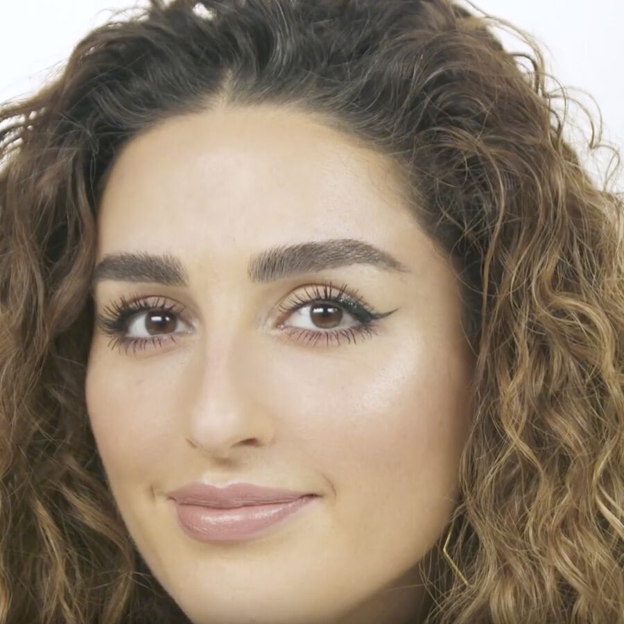 SPACE SCHOOL | Makeup Artist Nikki Wolff’s Easy Party Look