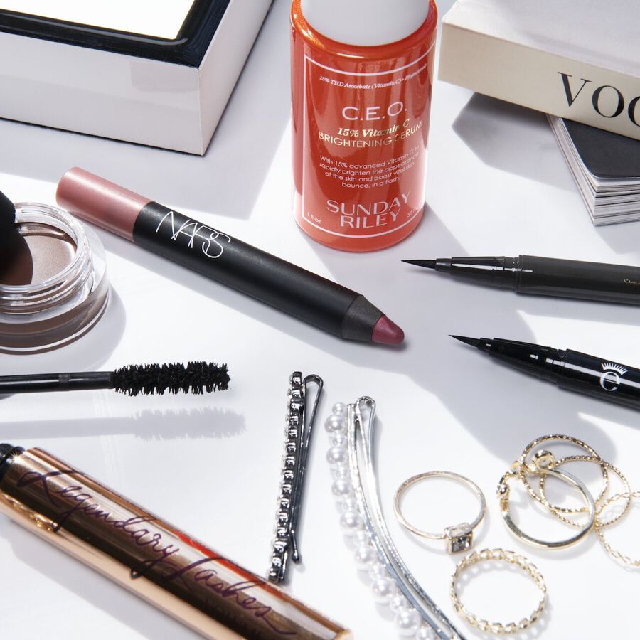 Chrissy Rutherford over het perfectioneren van grafische eyeliner