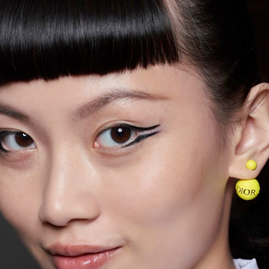 IN FOCUS | How To Tap Into The Glass Hair Trend With Our 4-Step Routine
