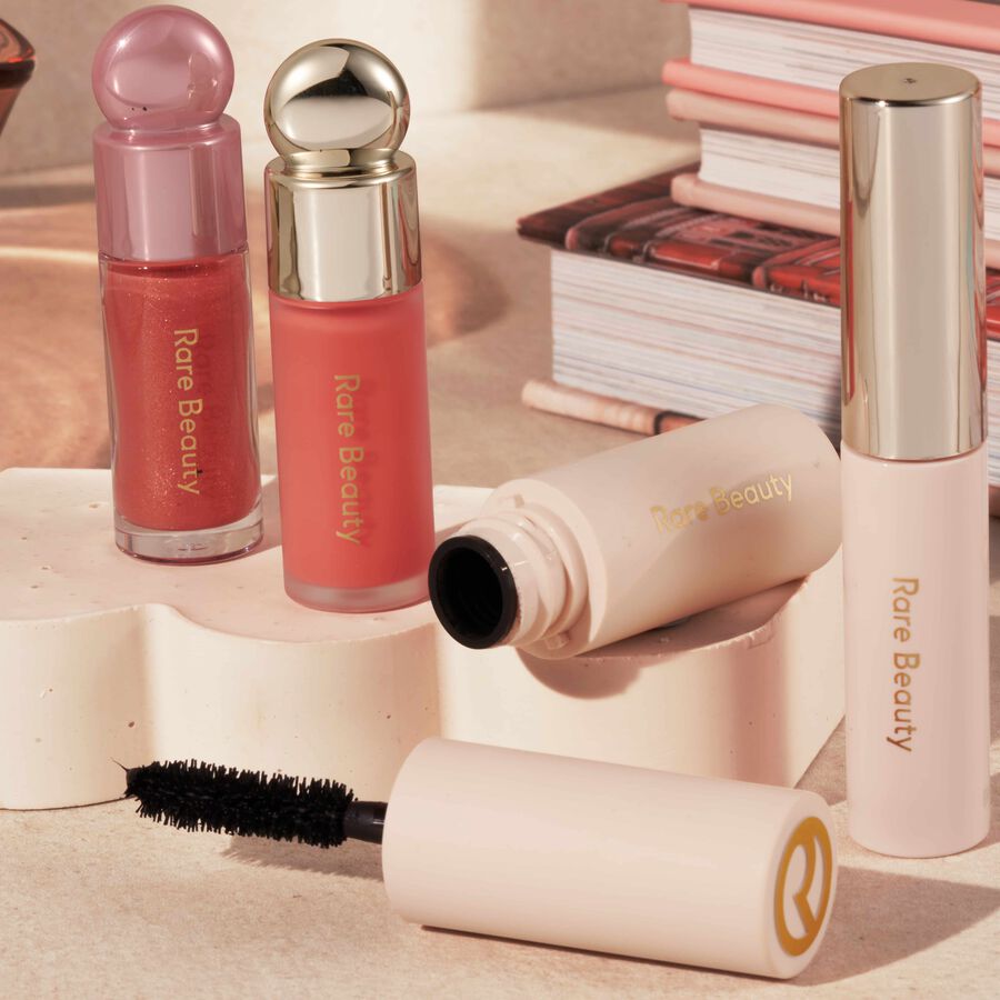 GIFT GUIDE | We Delve Into Rare Beauty's Christmas Collection