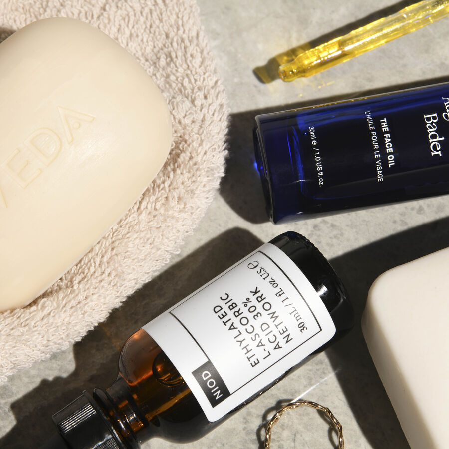 6 Waterless Beauty Buys Cleaning Up Our Routines