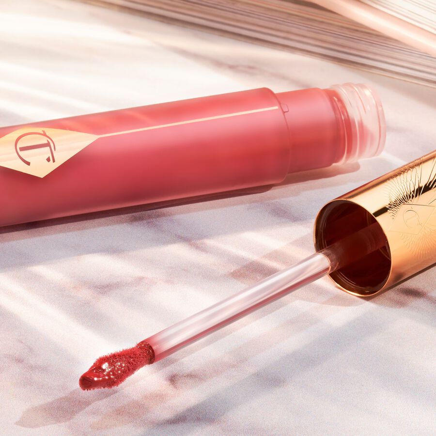 MOST WANTED | We Put Charlotte Tilbury's New Lip Blur To The Test