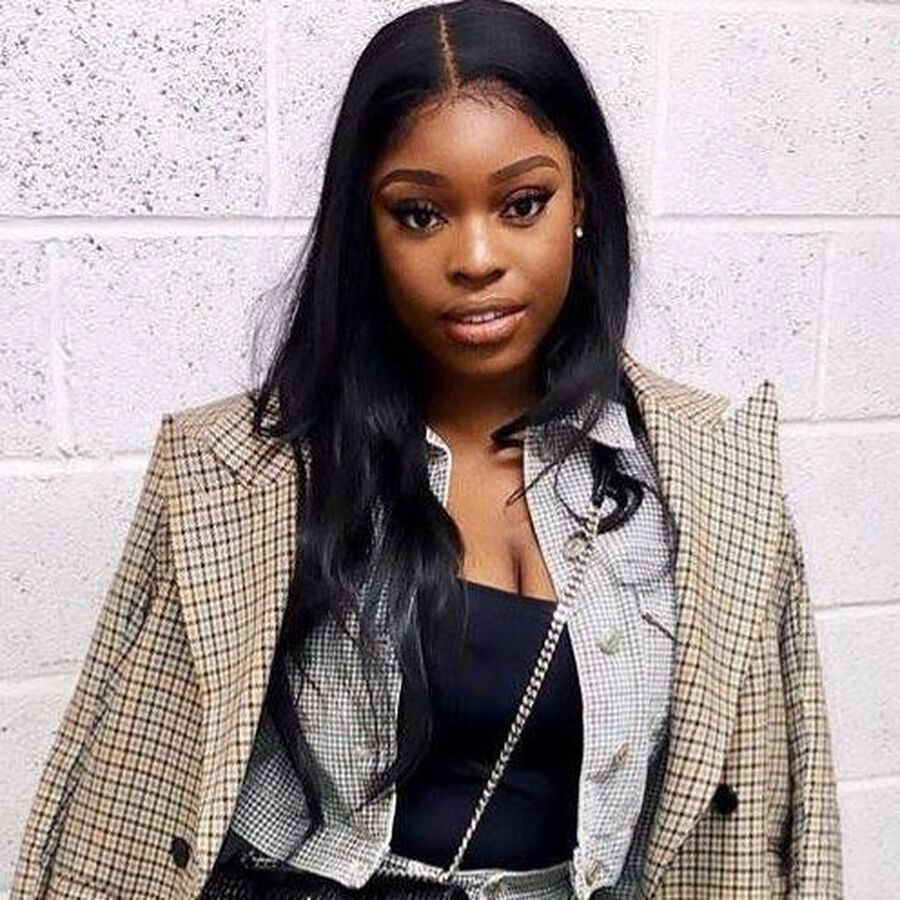 THE ART OF | Bernicia Boateng’s Glow-Getting Summer Makeup Tricks