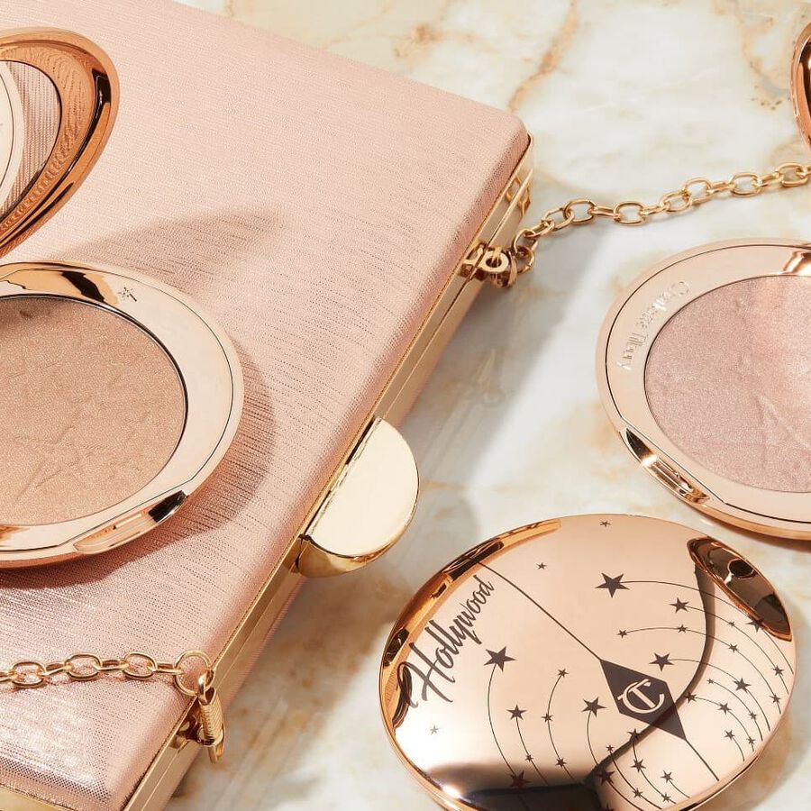 MOST WANTED | Essayé et testé : L'enlumineur Hollywood Glow Glide Face Architect de Charlotte Tilbury