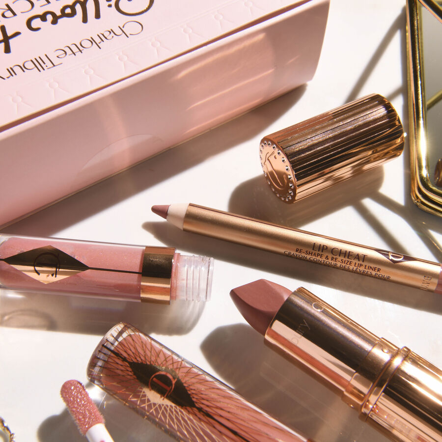 GIFT GUIDE | We Unwrap Charlotte Tilbury's Christmas Collection