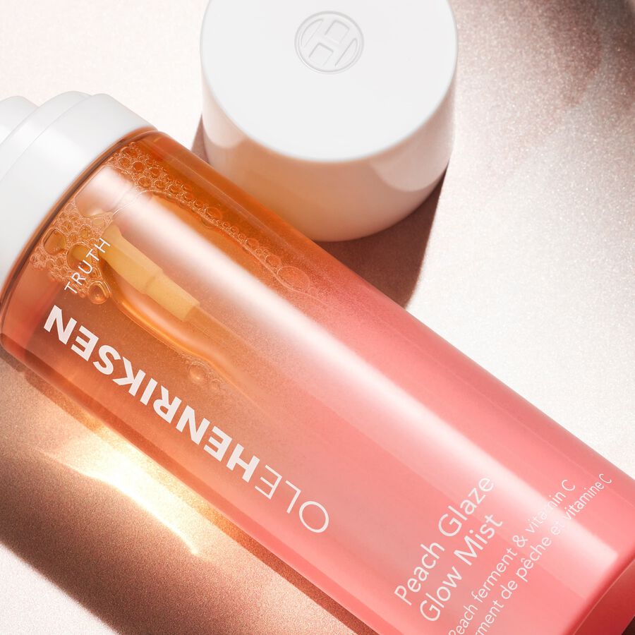 Ole Henriksen's Latest Peach Glaze Glow Mist Is A Summer Must-Have
