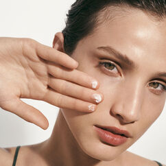 The Soft Glow Essentials Set, , large, image5