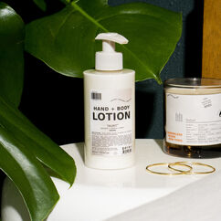 Hand + Body Lotion 01 "Taunt", , large, image3
