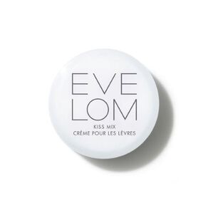 Receive when you spend €85 on Eve Lom
