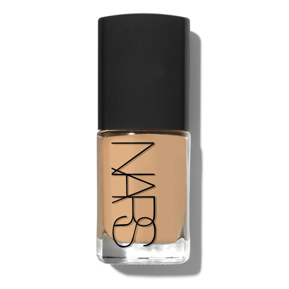 Sheer Glow Foundation, BARCELONA, large, image1