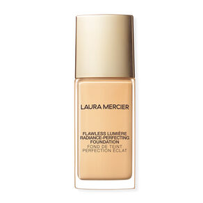 Flawless Lumière Radiance-Perfecting Foundation