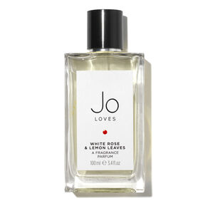 Rose blanche et feuilles de citron : un parfum