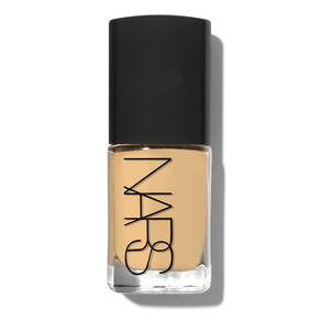 Sheer Glow Foundation