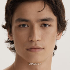 Softlight Skin-smoothing Liquid Foundation, 13N MEDIUM NEUTRAL, large, image5