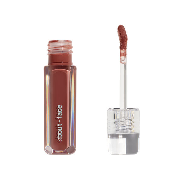 Light Lock Lip Gloss