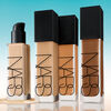 Natural Radiant Longwear Foundation, VIENNA, large, image3