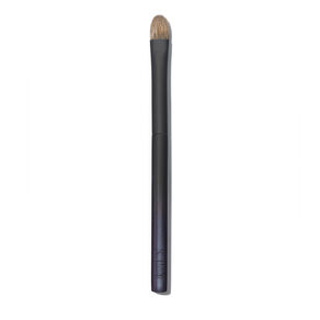 Medium Classic Shadow Brush