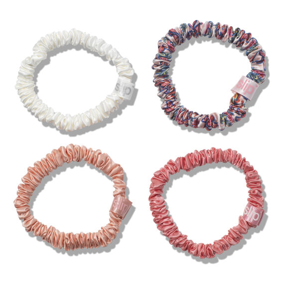 Scrunchie Ornament - Chelsea, , large, image1