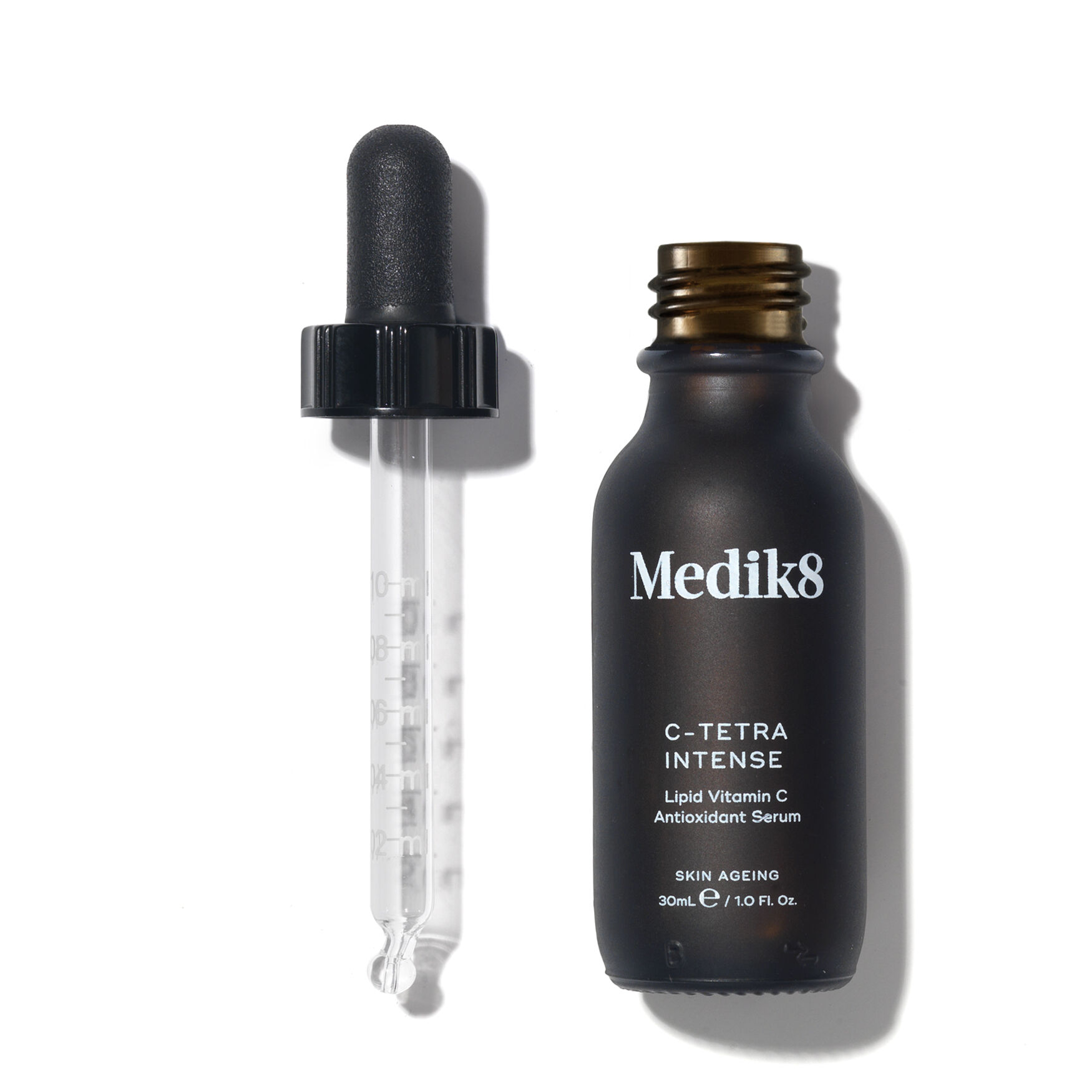 medik8 c vitamin serum