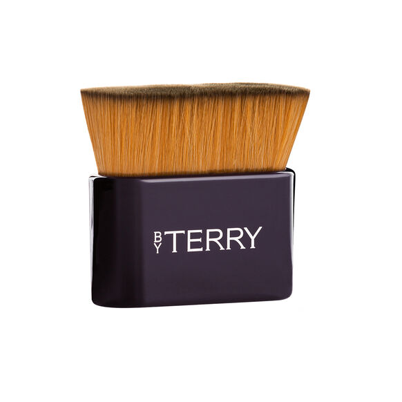 8. COMPLEXION BRUSH