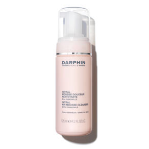 Mousse nettoyante intral