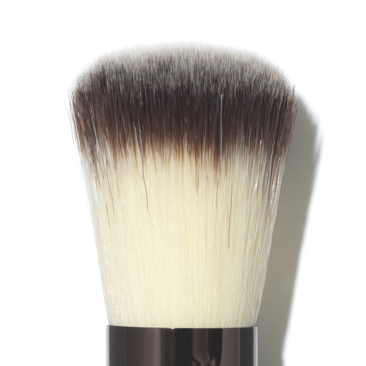 Hourglass Retractable Foundation Brush Space.NK GBP