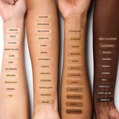 Natural Radiant Longwear Foundation, YULONG, large, image4
