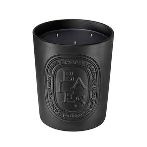 Black Baies Scented Candle