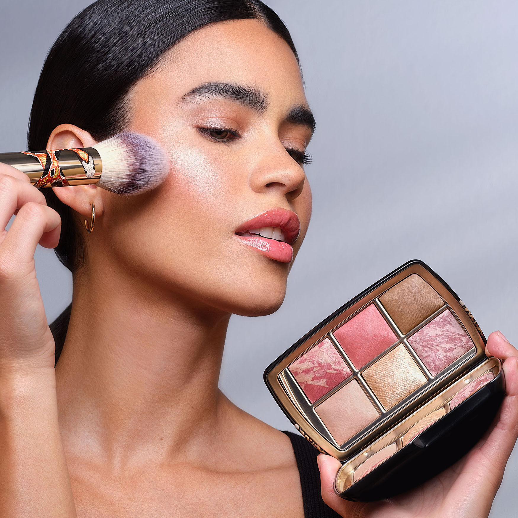 HOURGLASS フェイスパレット　新商品 Hourglass Ambient Lighting Edit Unlocked Leopard | Space NK