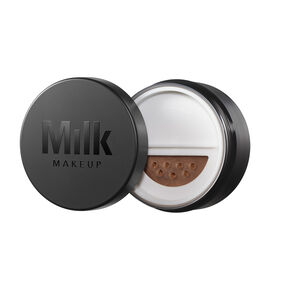 Pore Eclipse Matte Translucent Setting Powder, RICH DEEP, large