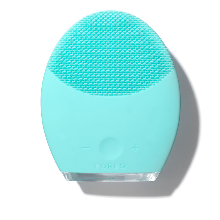 Foreo Luna 2 Facial Cleansing Brush For Oily Skin