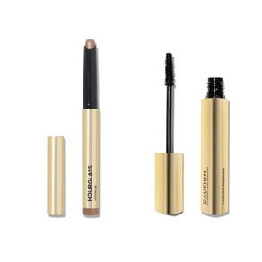 Les essentiels de la soirée - Mascara Unlocked Extensions en Ultra Black & Stick d'ombre à paupières Voyeur en teinte Prisim
