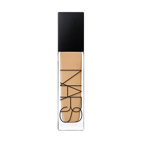 Natural Radiant Longwear Foundation