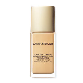 Flawless Lumière Radiance-Perfecting Foundation