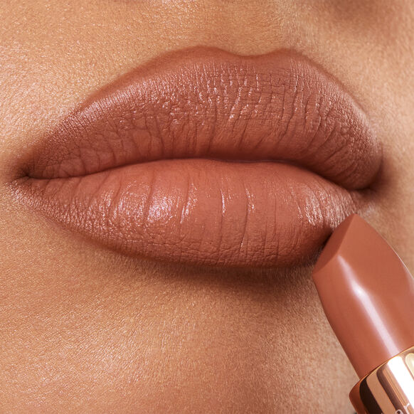 Matte Revolution Lipstick - Limited Edition, CATWALKING, large, image3