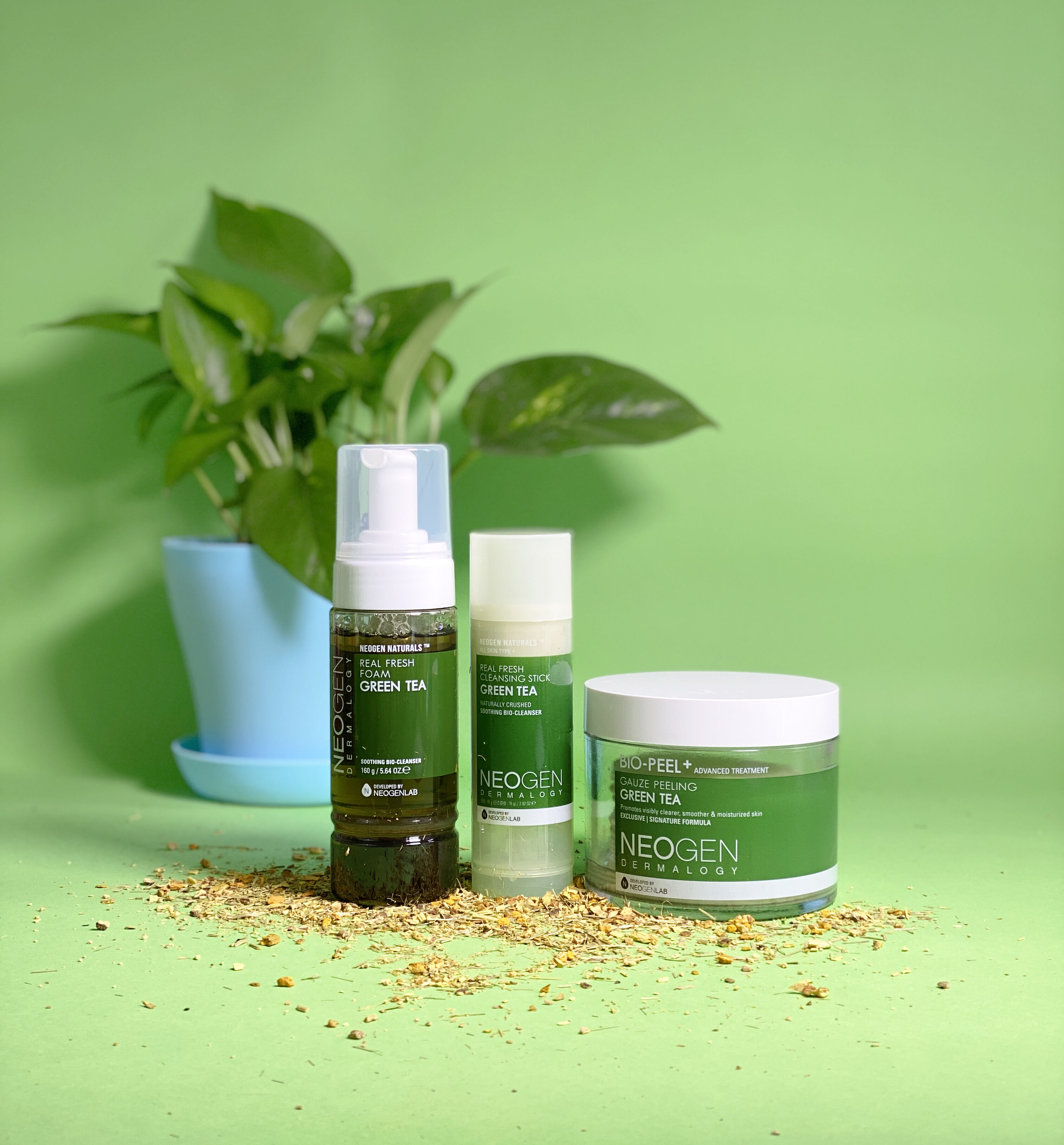 Soko Glam Neogen Dermalogy Real Fresh Foam Green Tea Cleanser