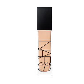 Natural Radiant Longwear Foundation, YUKON, large
