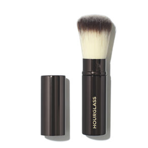 Retractable Foundation Brush