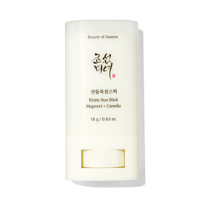 Matte Sun Stick : Mugwort + Camelia