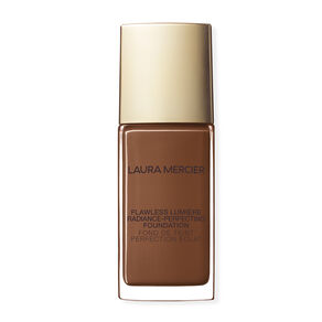 Flawless Lumière Radiance-Perfecting Foundation