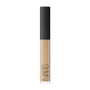 Radiant Creamy Concealer, MACADAMIA , large