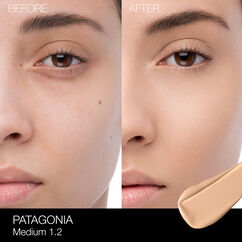 Natural Radiant Longwear Foundation, PATAGONIA, large, image3