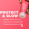 Essential Glow Moisturiser SPF 30, , large, image3