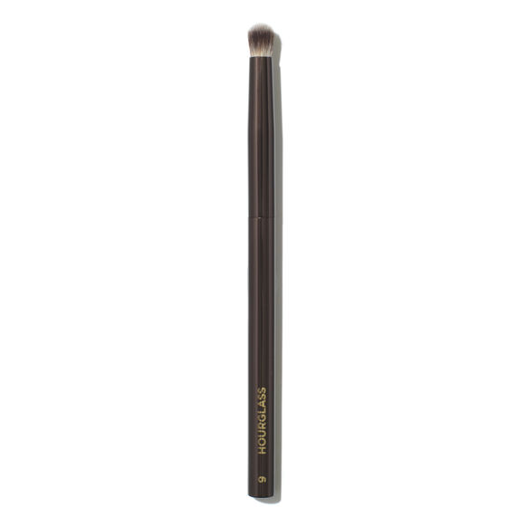 Nº9 Domed Shadow Brush, , large, image1