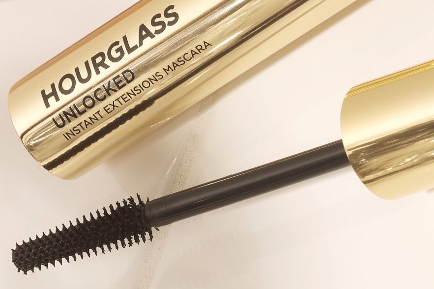 Hourglass Unlocked Instant Extensions Mascara Review | Space NK
