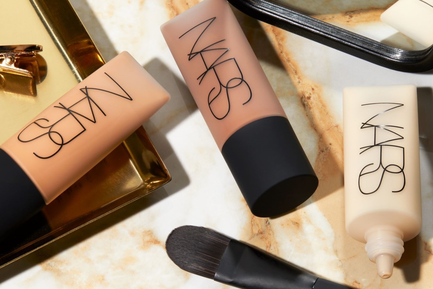 Le fond de teint Soft Matte de NARS est-il aussi bon que l'anti-cernes ?