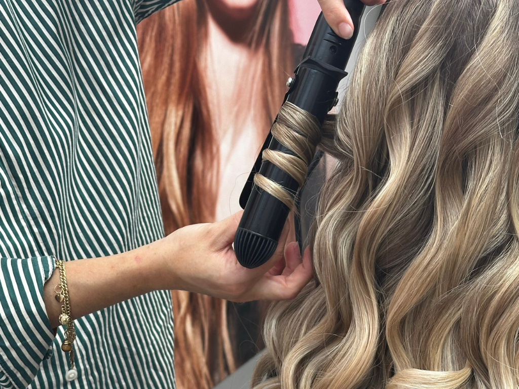 How to do easy Christmas party hair | Space NK How to do easy Christmas party hair | Space NK