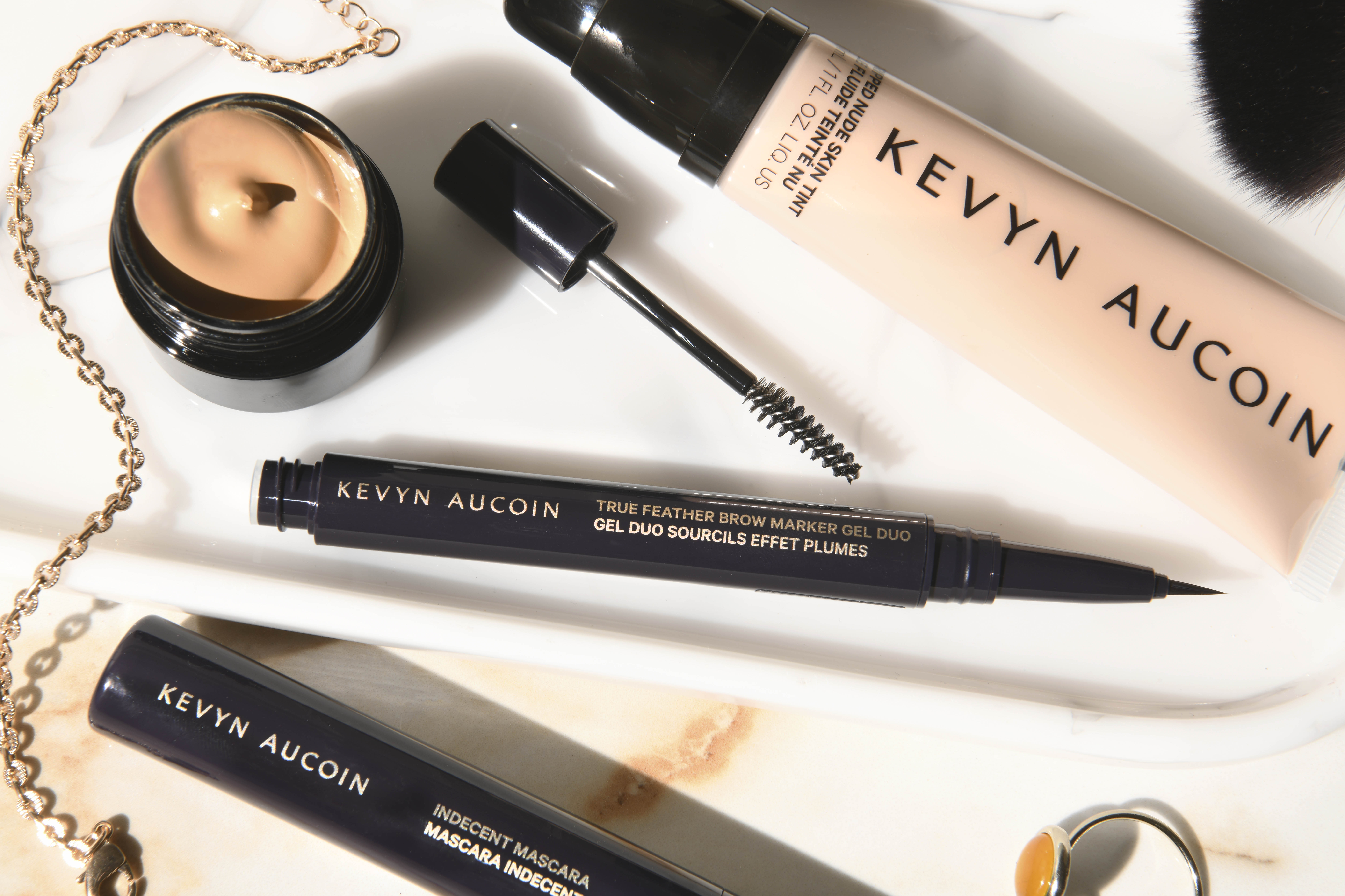 Kevyn Aucoin's bestsellers aller tijden (en hoe ze te gebruiken) Kevyn Aucoin's bestsellers aller tijden (en hoe ze te gebruiken)