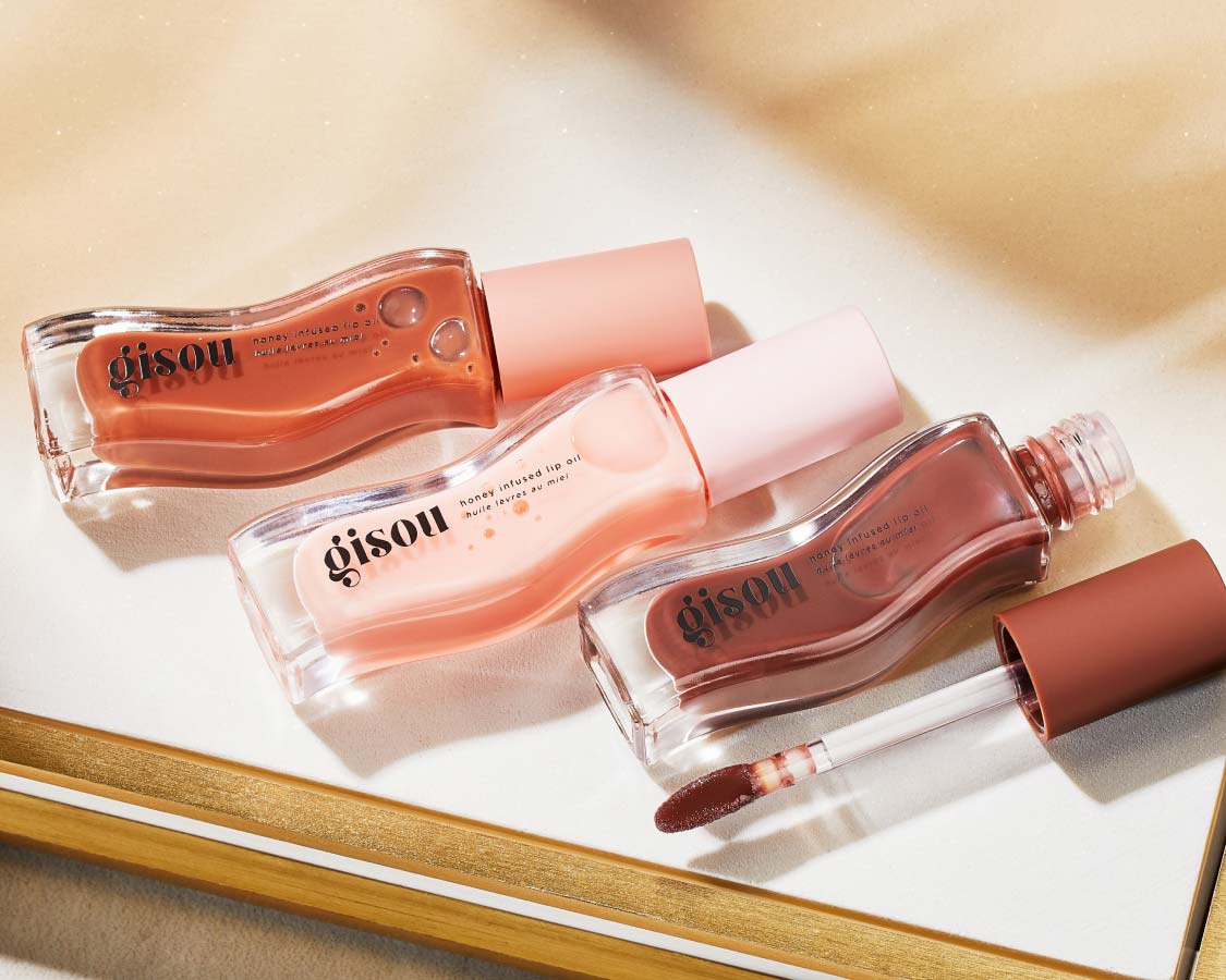 Explore Gisou's Nude Collection